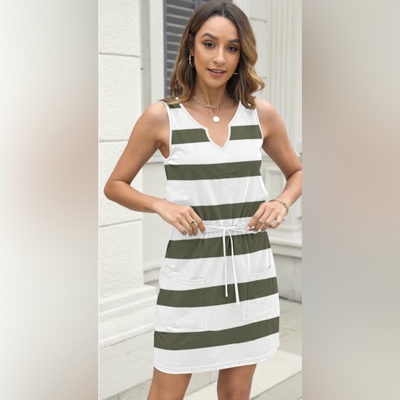 Dresses & Skirts - 🤍 EUC Color-block Cinch Waist T-Shirt Dress | White & Olive Green | Women’s S